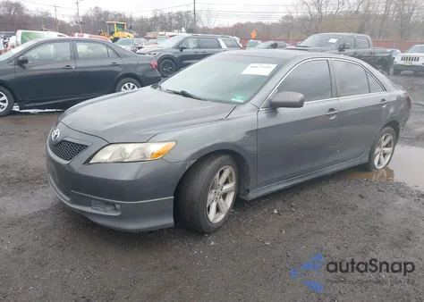 2008 Toyota Camry Se z USA, uszkodzony, nr VIN 4T1BE46K38U234899